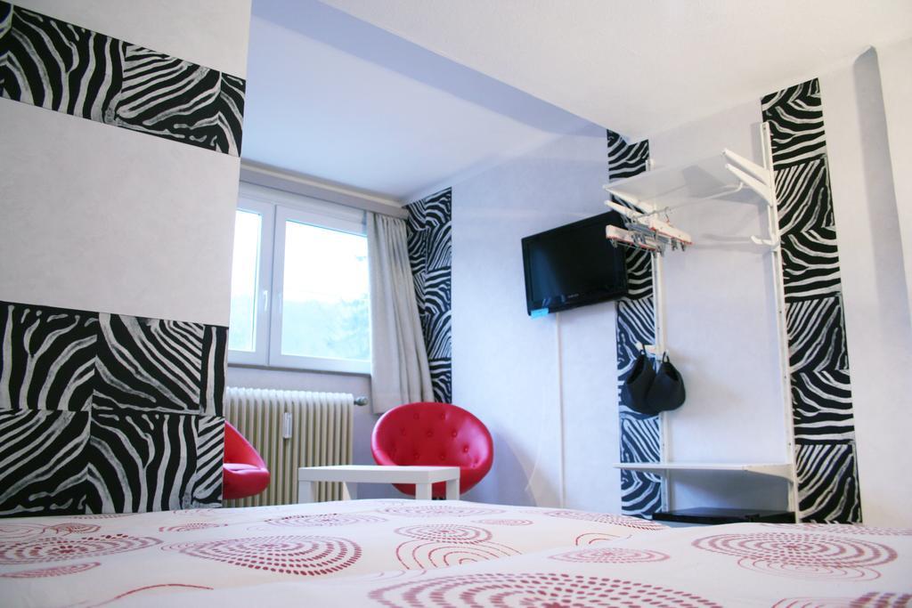 B&B La Source Fleurie Profondeville Ruang foto