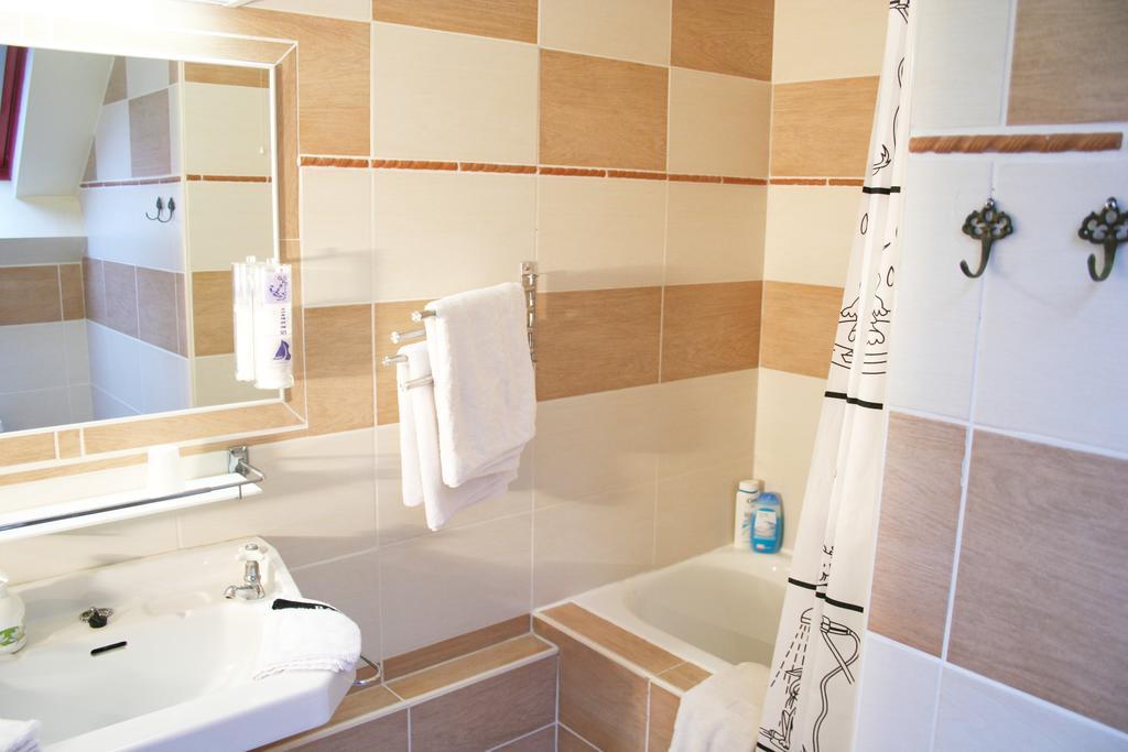 B&B La Source Fleurie Profondeville Ruang foto